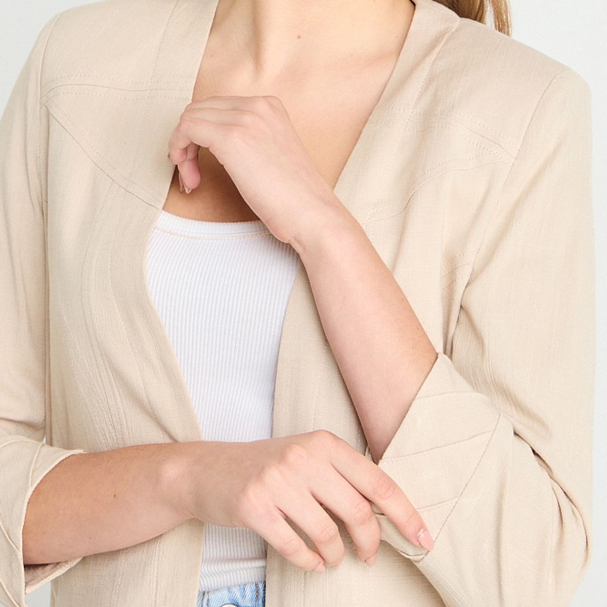 IO - Casaca Lisa Mujer Beige Io