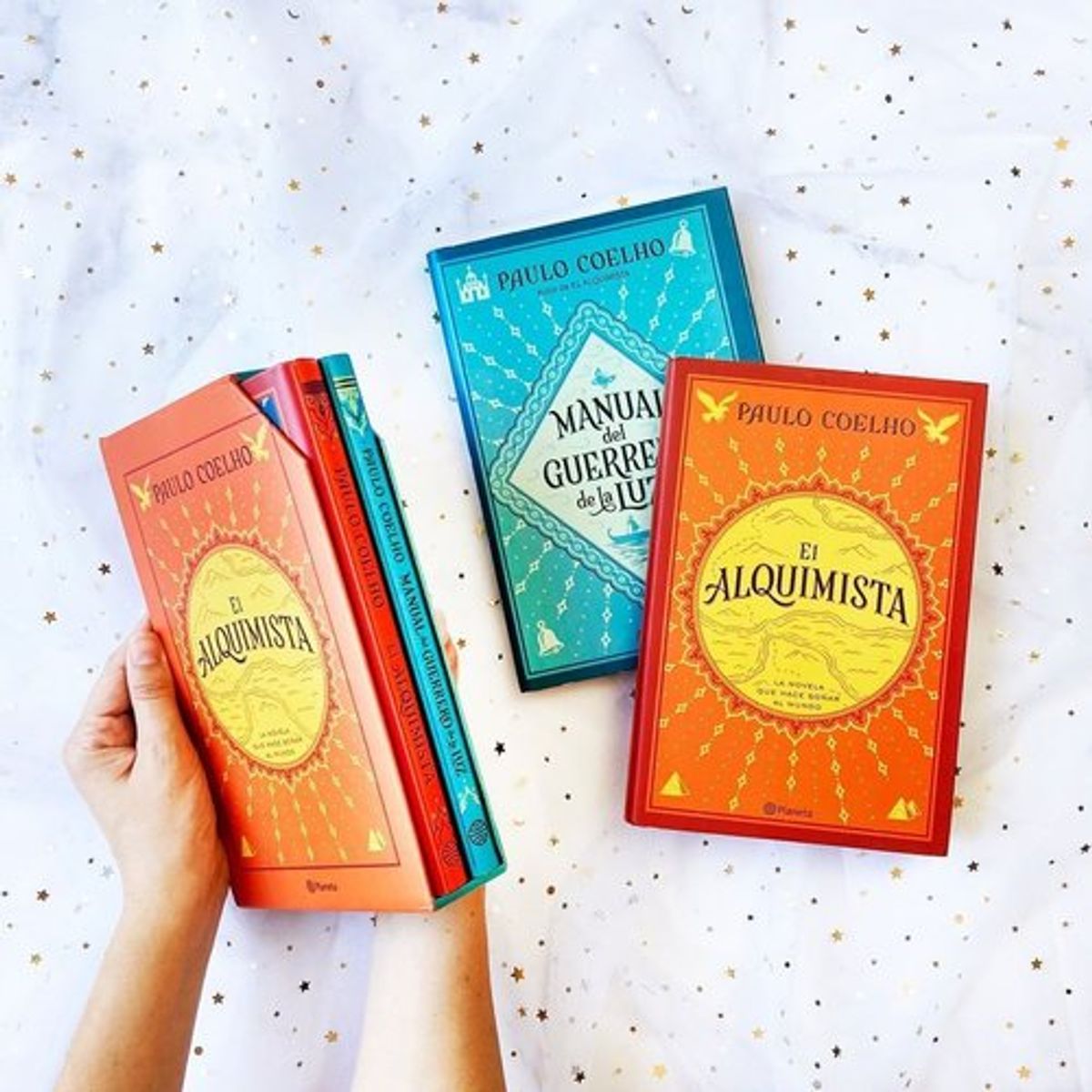 PLANETA - ESTUCHE EL ALQUIMISTA Y MANUAL DEL GUERRERO DE LA LUZ