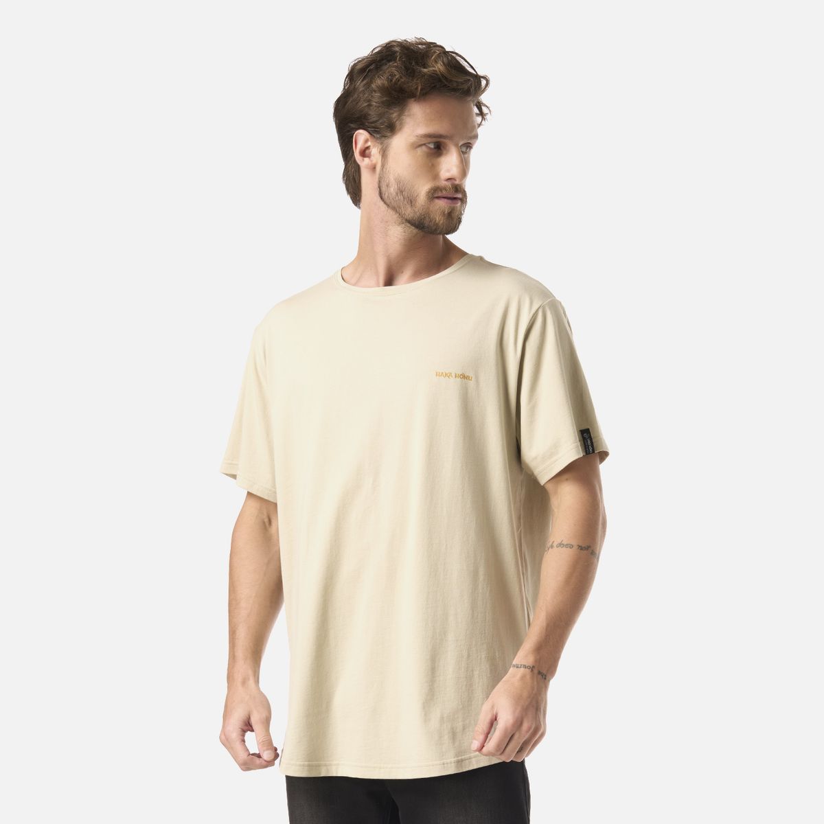 HAKA HONU - Polera Hombre Natural Arena Haka Honu