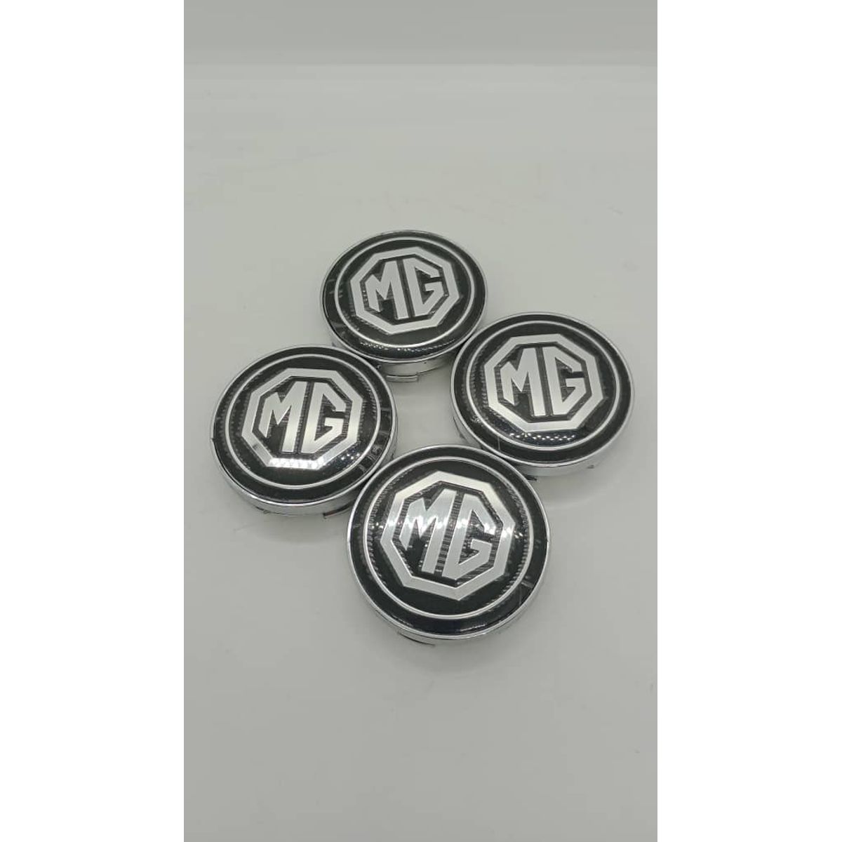 GENERICO - X4 Tapas centro de llantas de auto tunning MG NEGRO CON PLATA 56MM