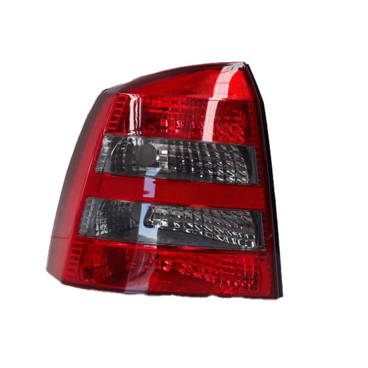 CHEVROLET - Farol Trasero Izquierdo Sedan CHEVROLET ASTRA 2003-2006