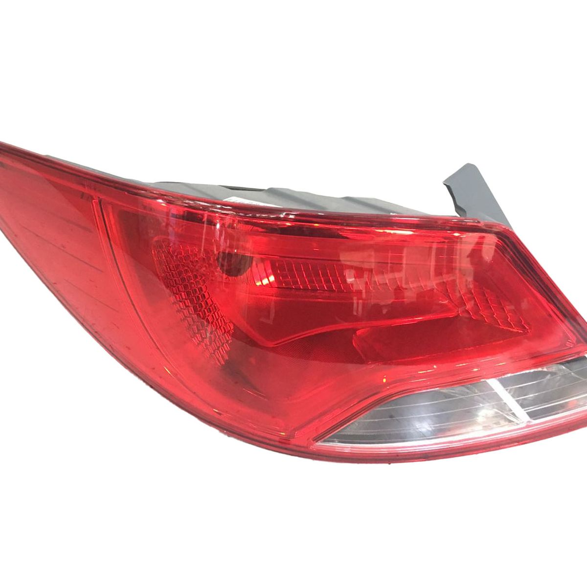 HYUNDAI - Farol Trasero Izquierdo Sedan HYUNDAI ACCENT 2014-2020