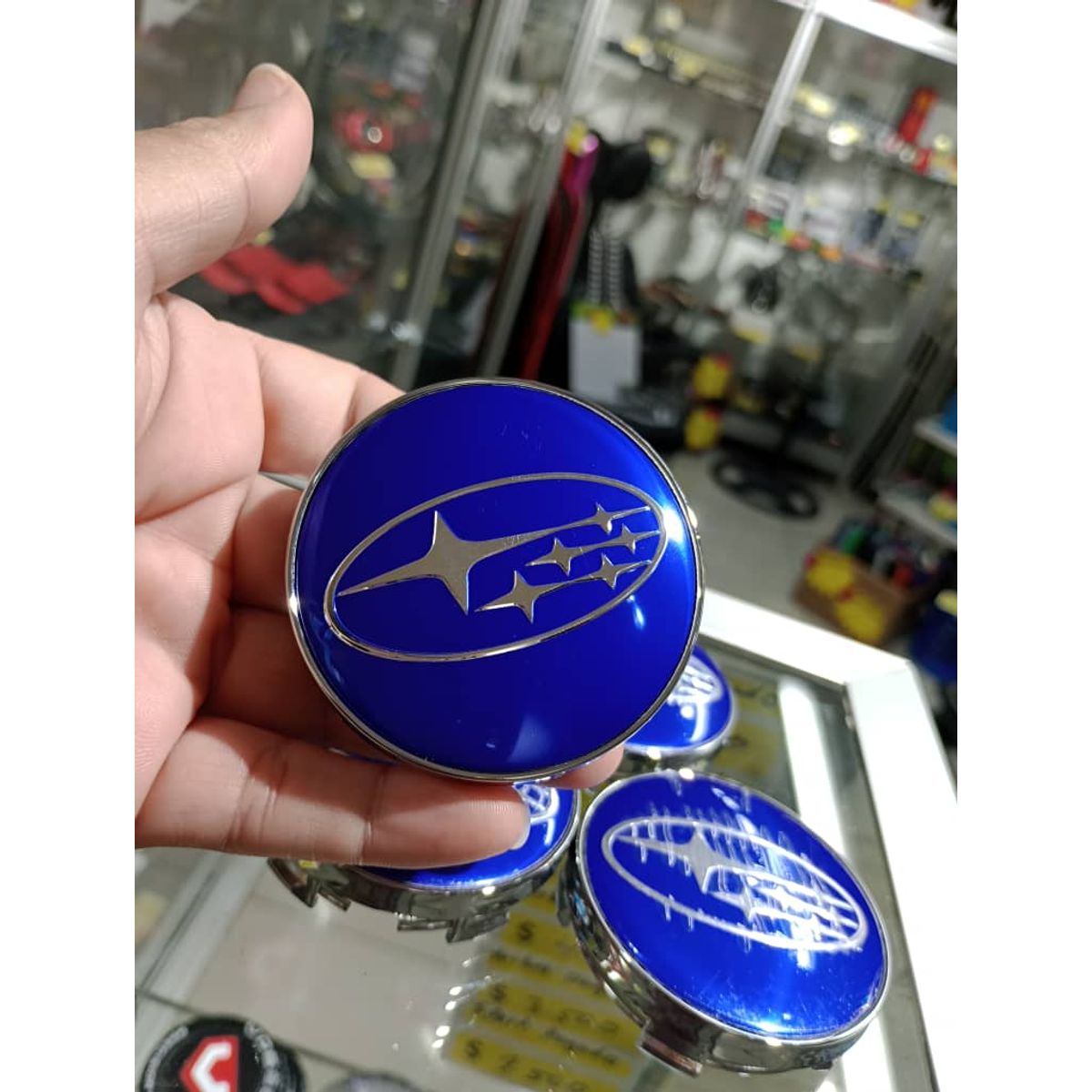 GENERICO - X4 Tapas centro de llantas de auto tunning SUBARU AZUL CON PLATA 60MM