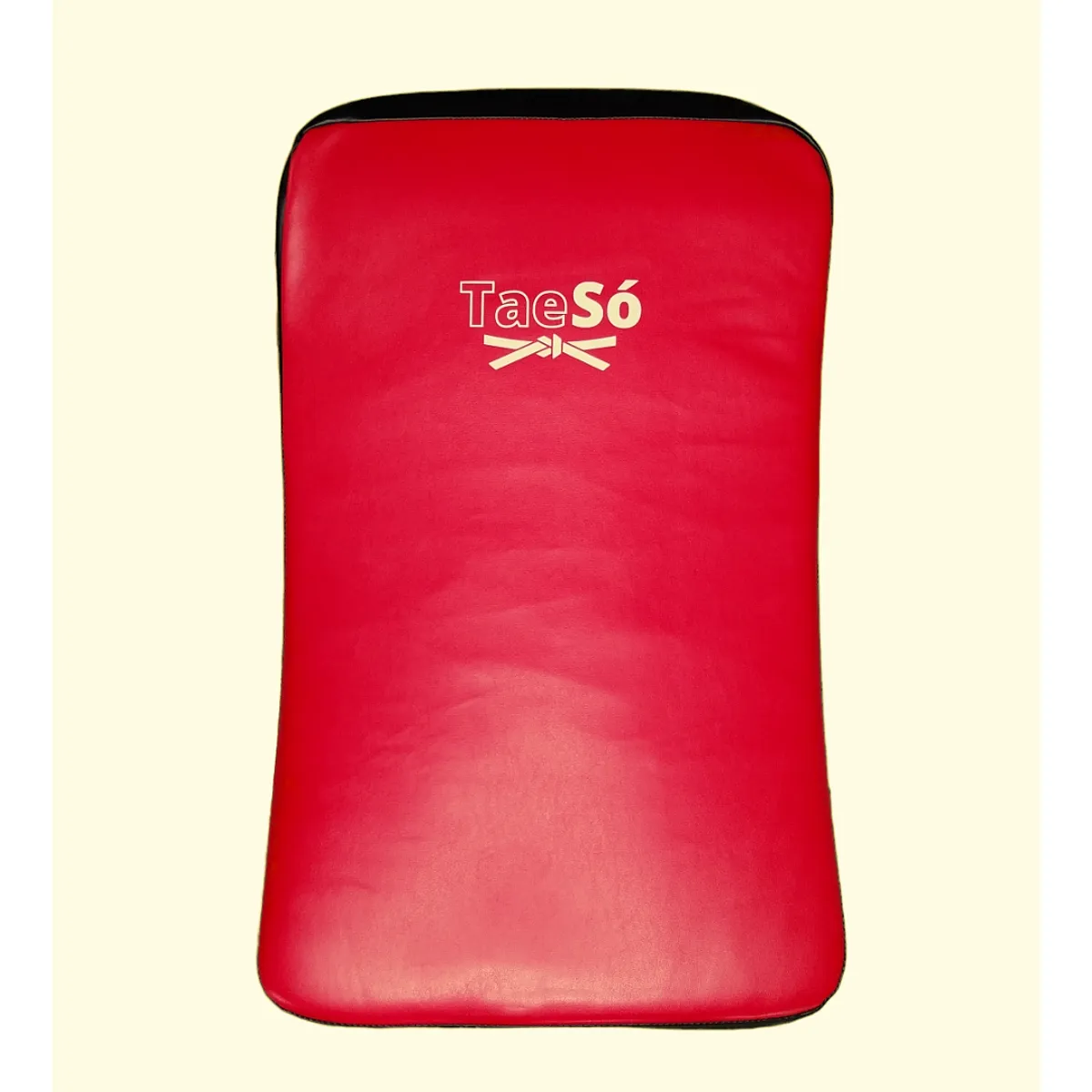 GENERICO - Escudo Curvo Artes Marciales 70x38x12 ROJONEGRO