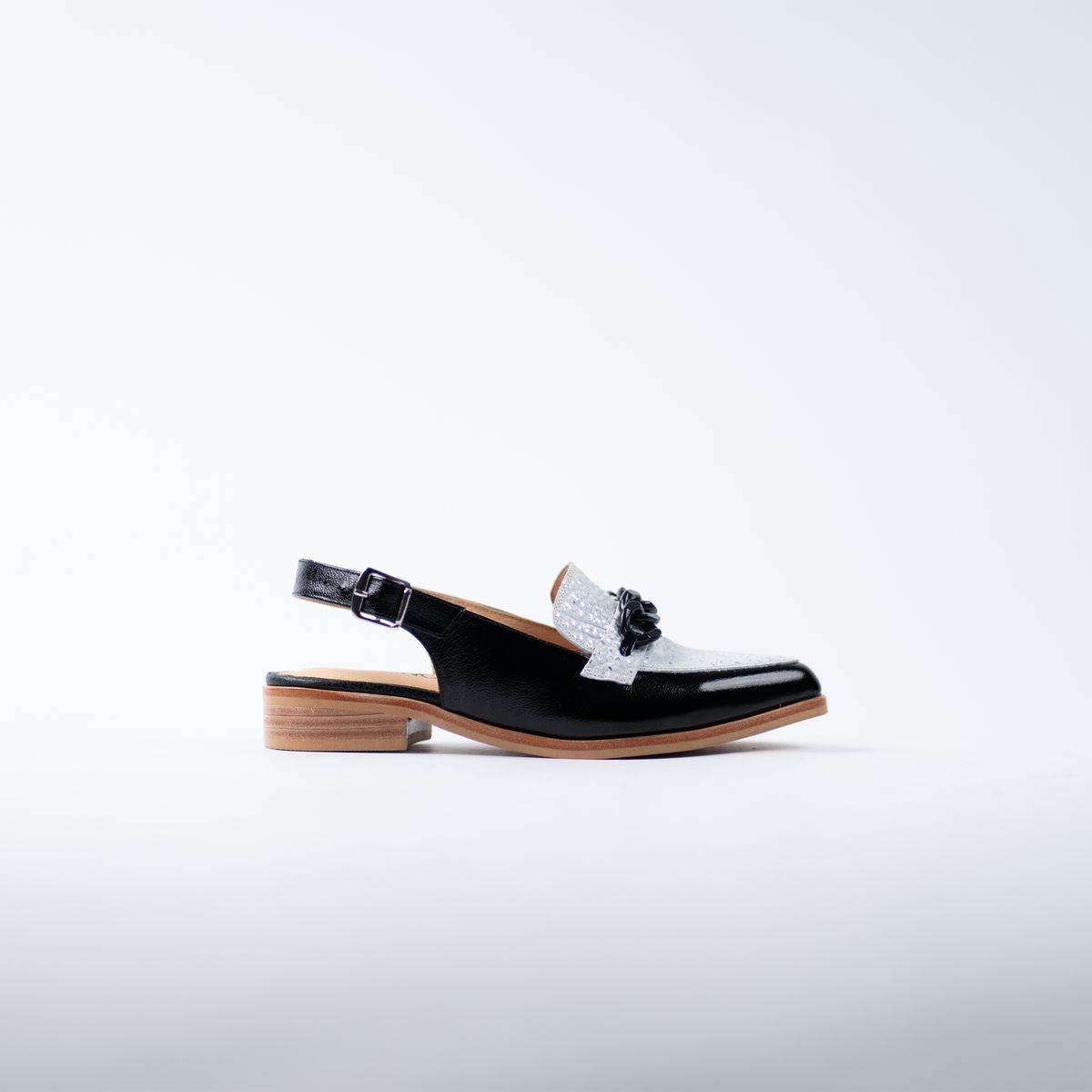 BURANO - Zapato Puntilla Burano Aura Black White