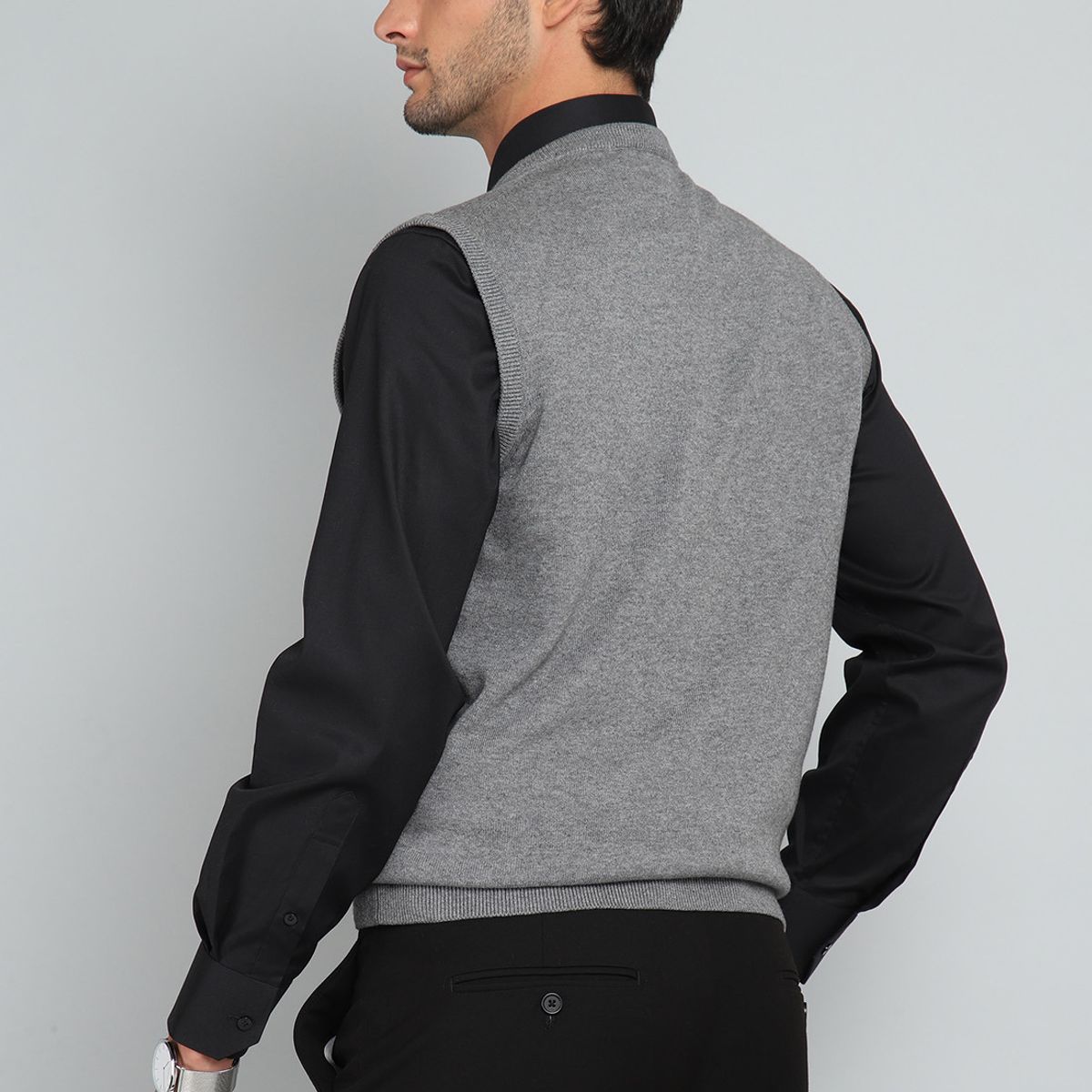 ARROW - Sweater Sin Mangas Arrow ARROW