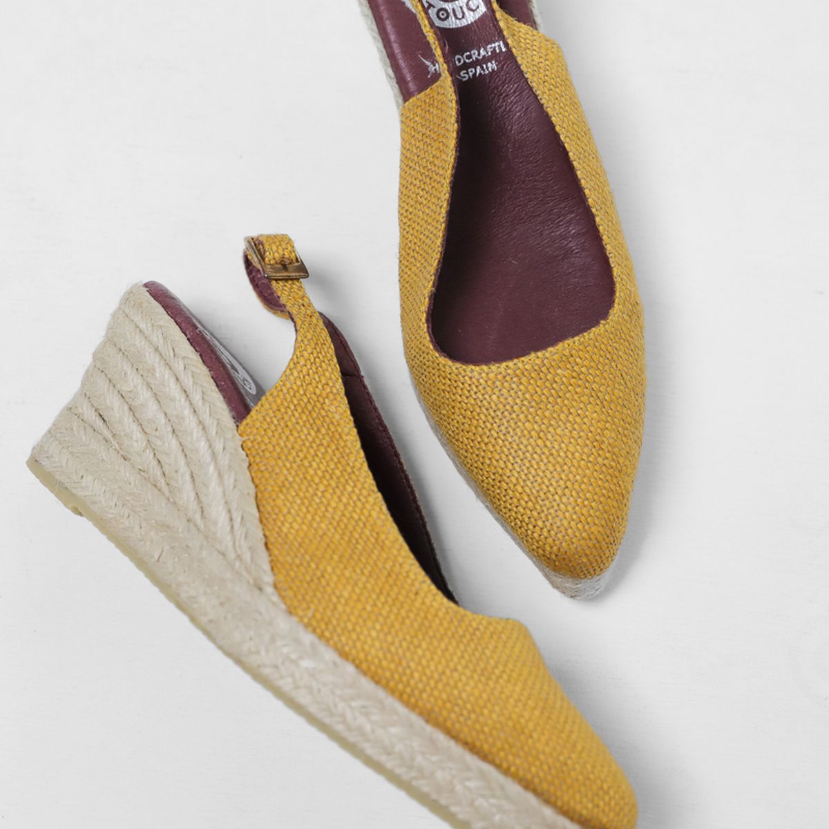ONE TOUCH LIMITED - Zapato Mujer Yute Salón Mostaza One Touch