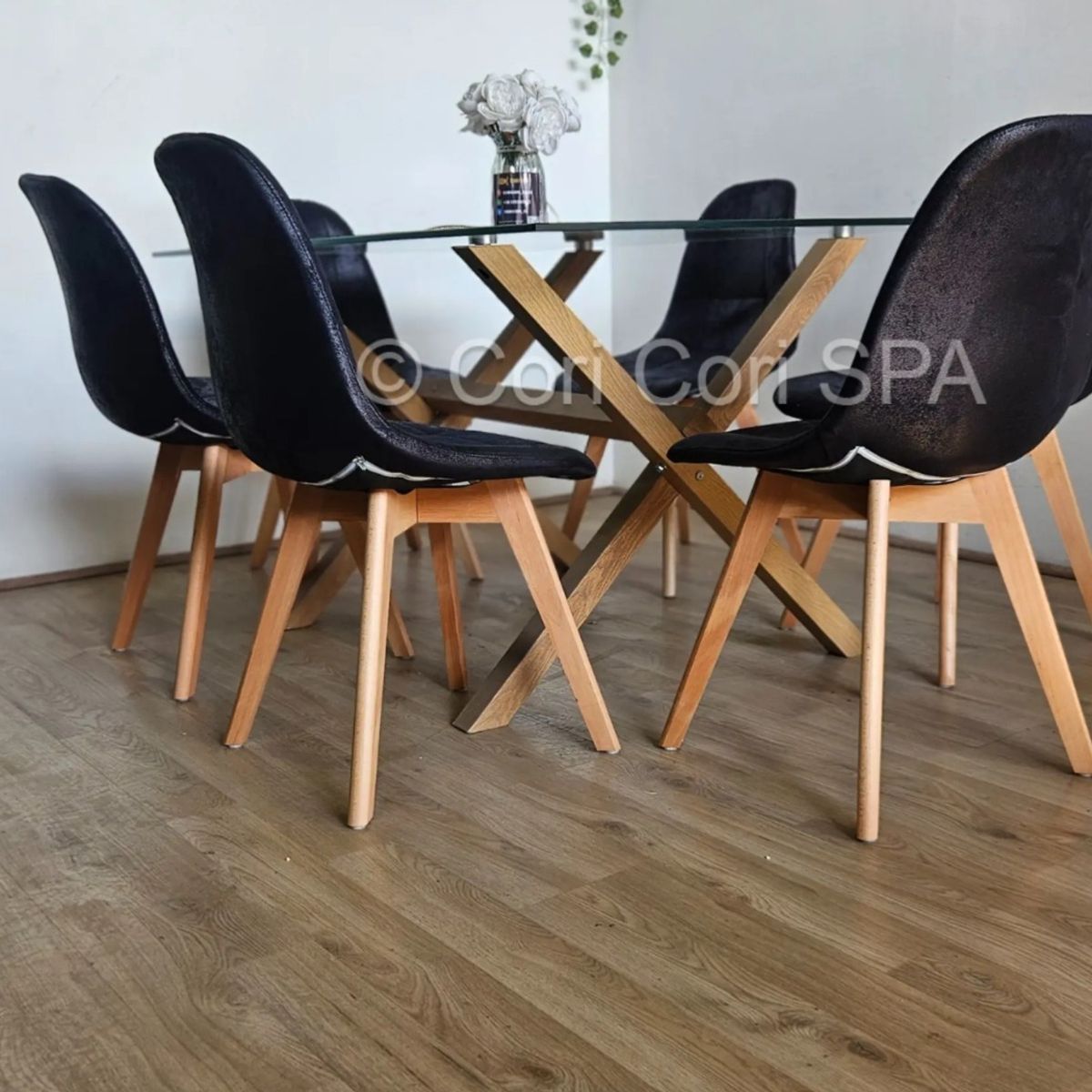 CORI CORI - Comedor Mesa Medlock 140x90cm + 6 Sillas Capitonne Ecocuero Vintage