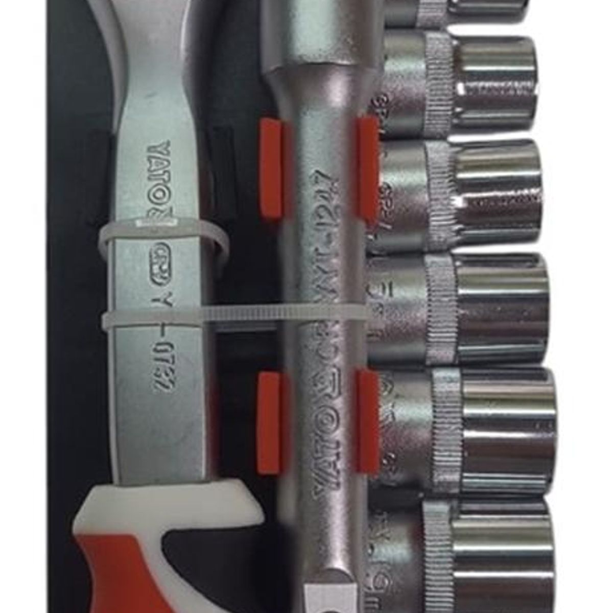 YATO - Juego De Dados Con Chicharra 12 12pzas Yato Yt-38821