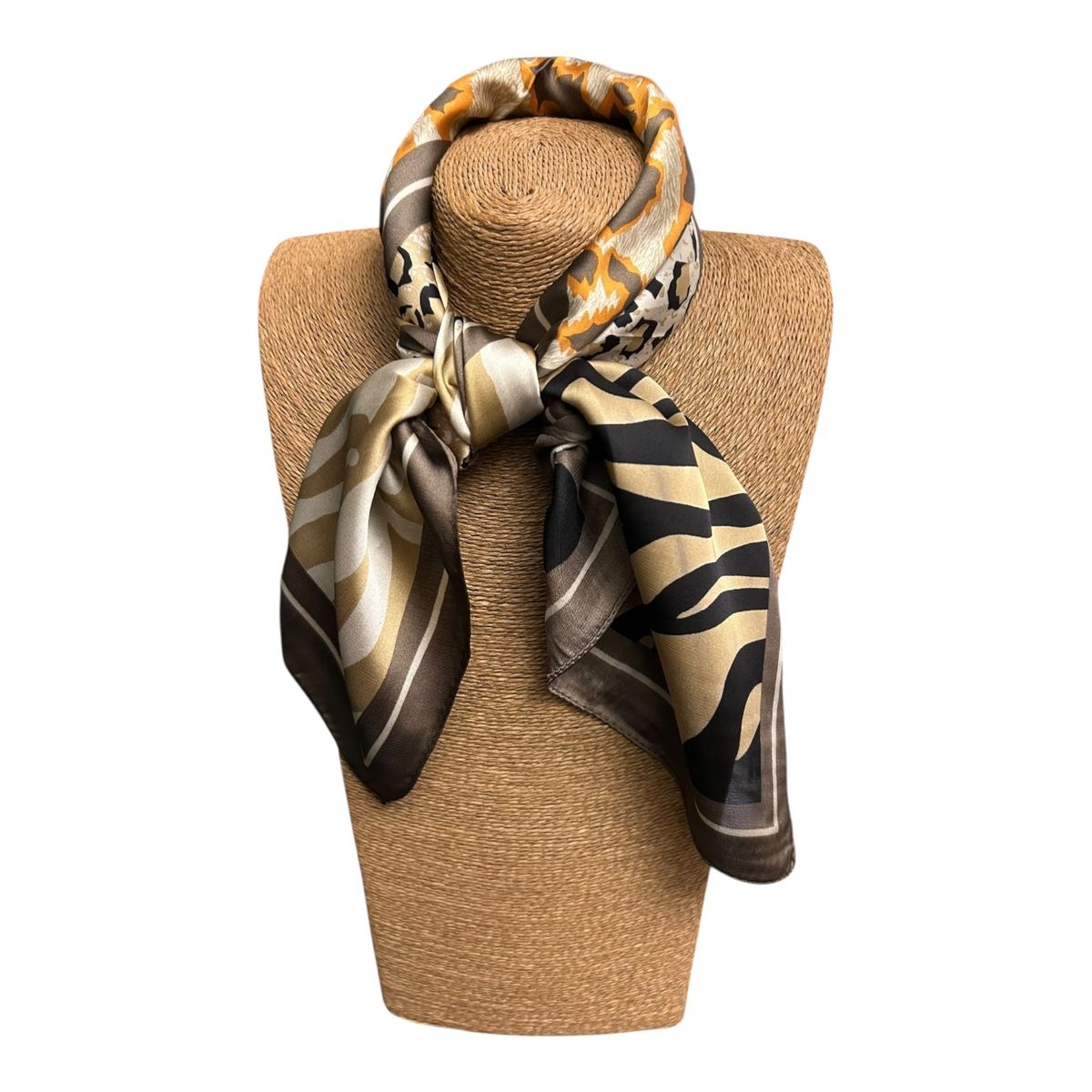 MAXO - Pañuelo de Seda de Sarga Mujer 70x70 MAXÓ Olivia I