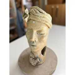 GENERICO - Escultura cara de mujer