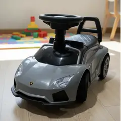 DALI - Corre Pasillo Auto De Paseo Deportivo Luces Sonido Música