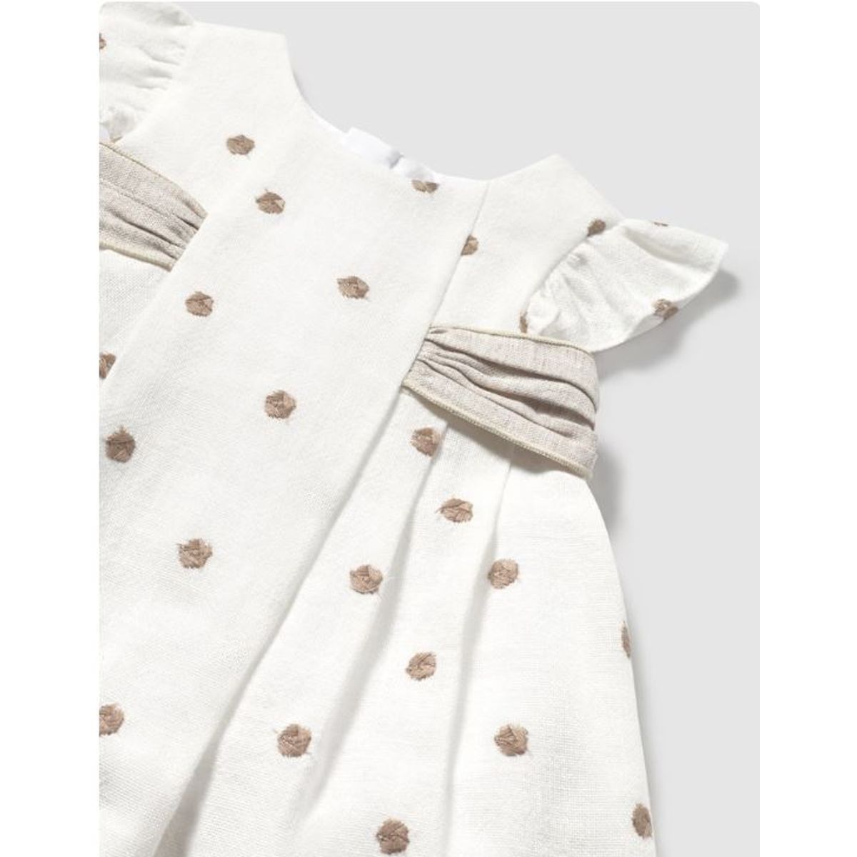 MAYORAL - Conjunto Vestido bordado + cubrepañal a juego para beba