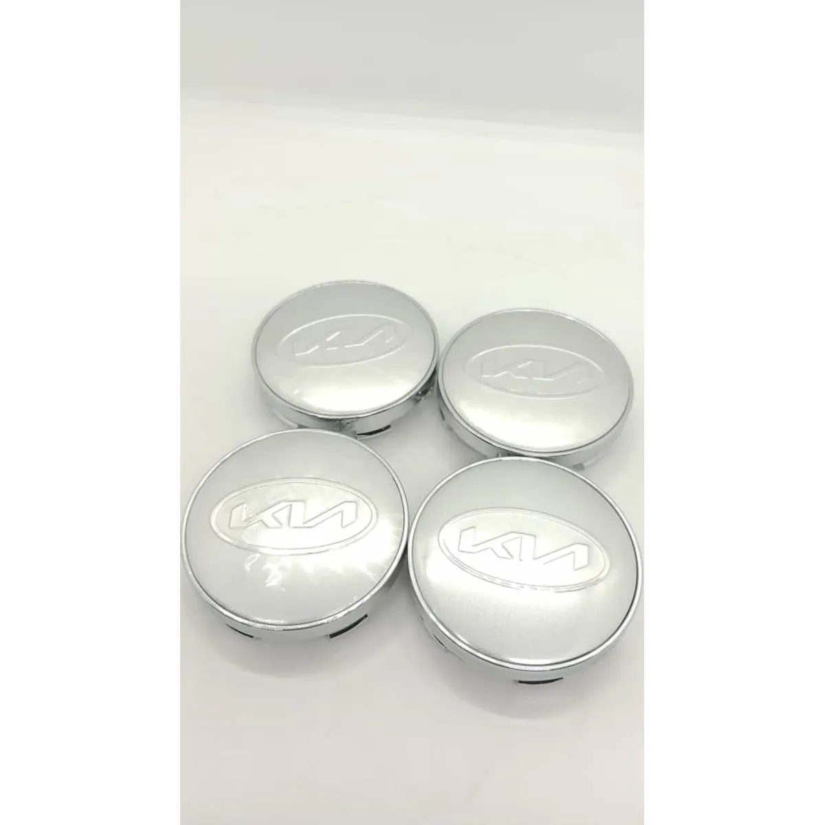 GENERICO - X4 Tapas centro de llantas de auto tunning KIA LOGO NUEVO TODA PLATA OVALO  56MM