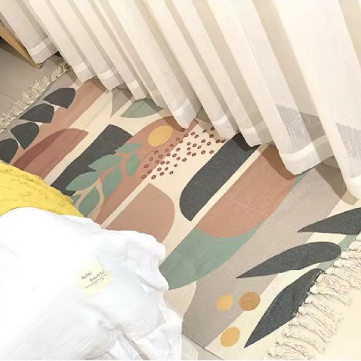 DIANA - BAJADA DE CAMA ALFOMBRA DE ALGODON Y LINO 60CM X 150CM CON DISEÑO HOJAS