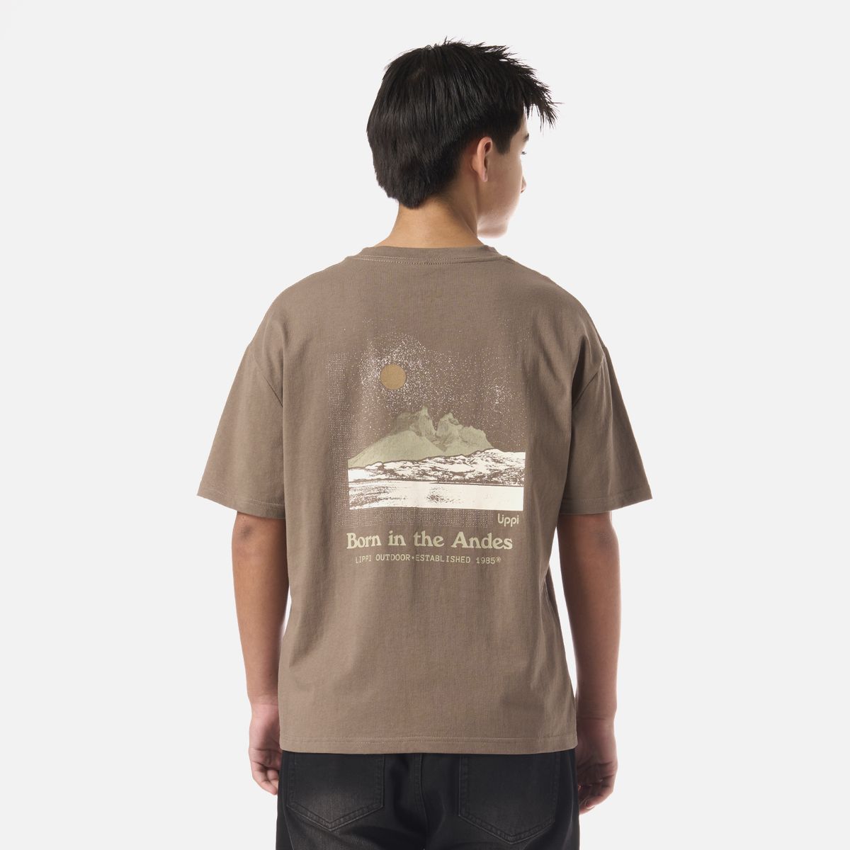 LIPPI - Polera Teen Boy Mountain Trip Oversize T-Shirt Café Lippi