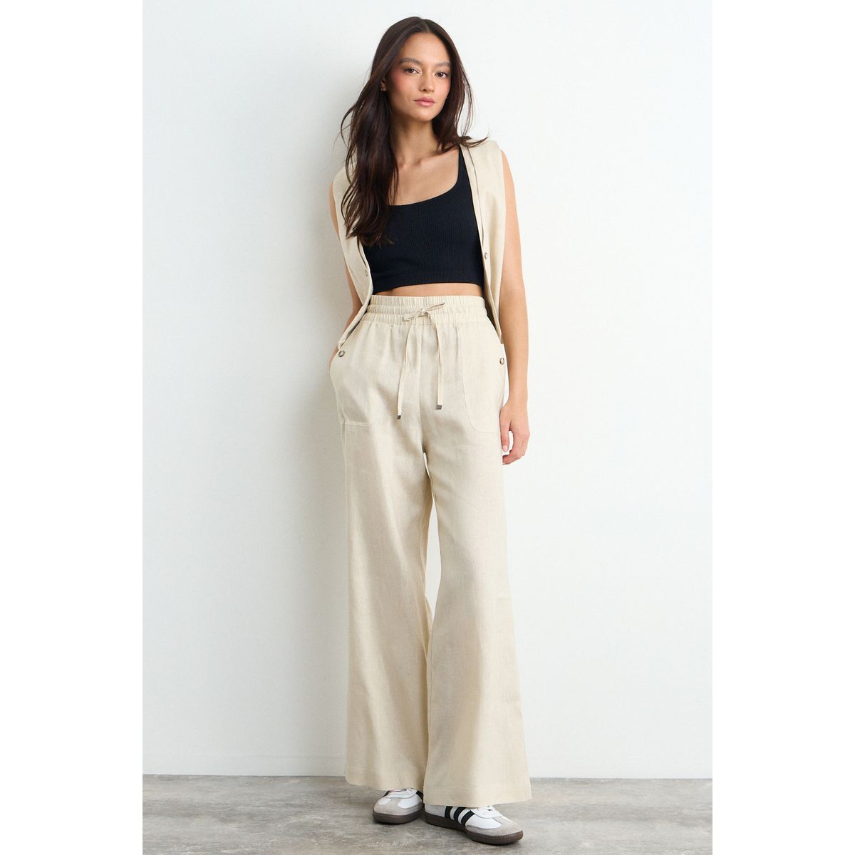 IO - Pantalon Liso Mujer Beige Io