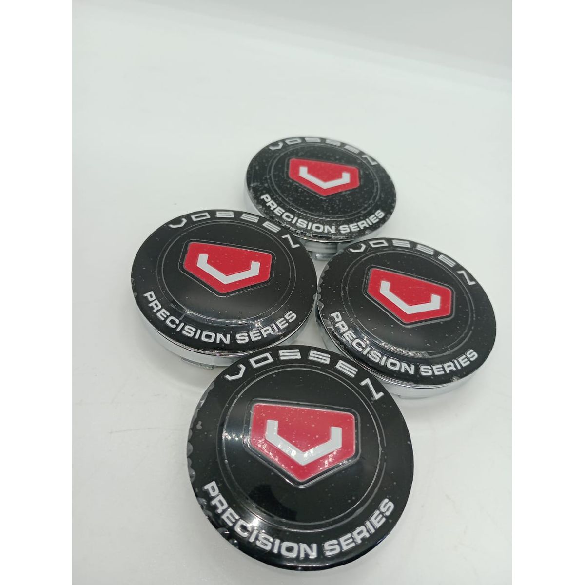 GENERICO - X4 Tapas centro de llantas de auto tunning VOSSEN NEGRO LOGO ROJO 60MM