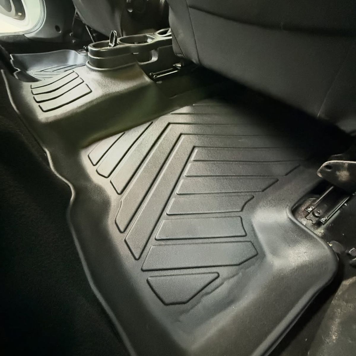 GENERICO - PISOS CALCE PERFECTO PROSPEEDY RENAULT OROCH 3PIEZAS