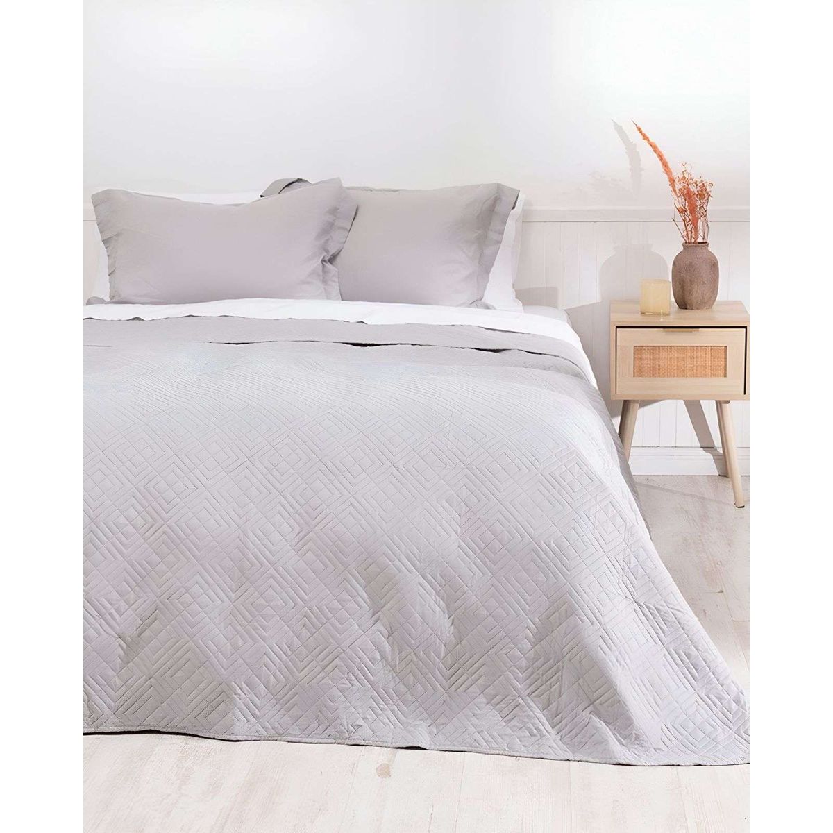 MASHINI - Cubrecama Colcha Quilt Cordoba 2 plazas Mashini