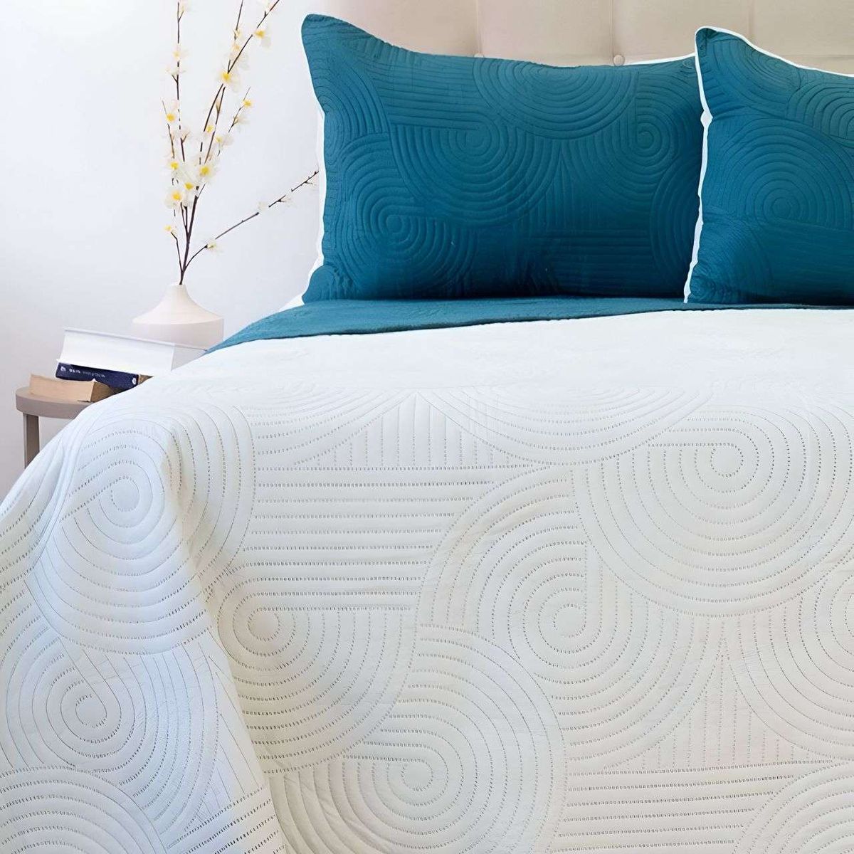 DORAL - Cubrecama Colcha Quilt Hotpress Liso Bicolor King Doral