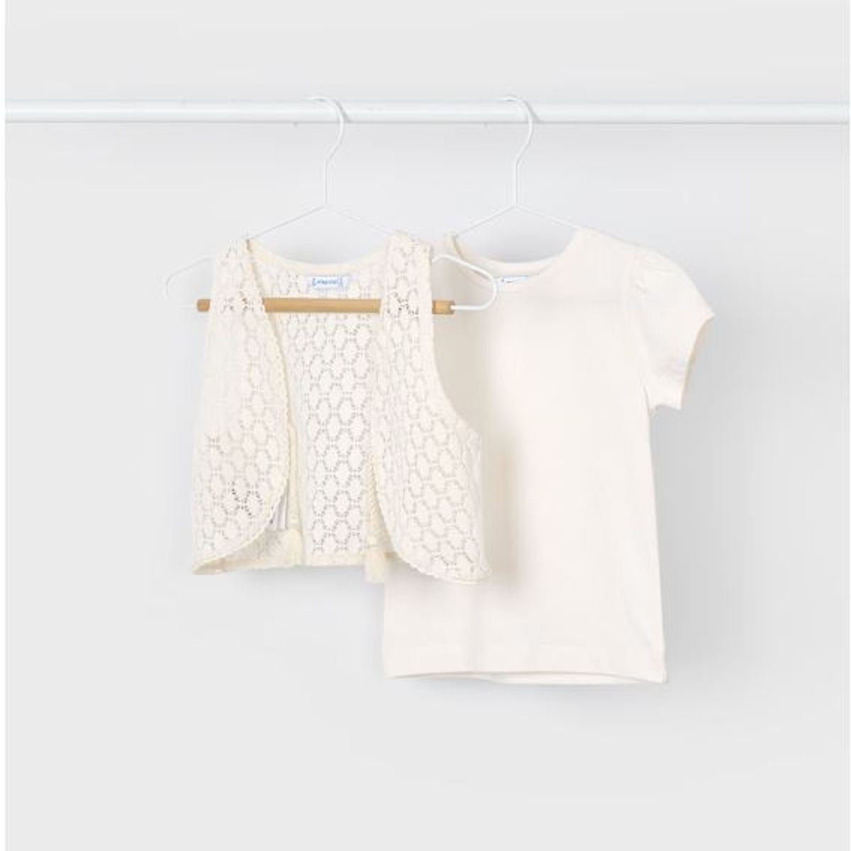 MAYORAL - Conjunto Polera niña + chaleco