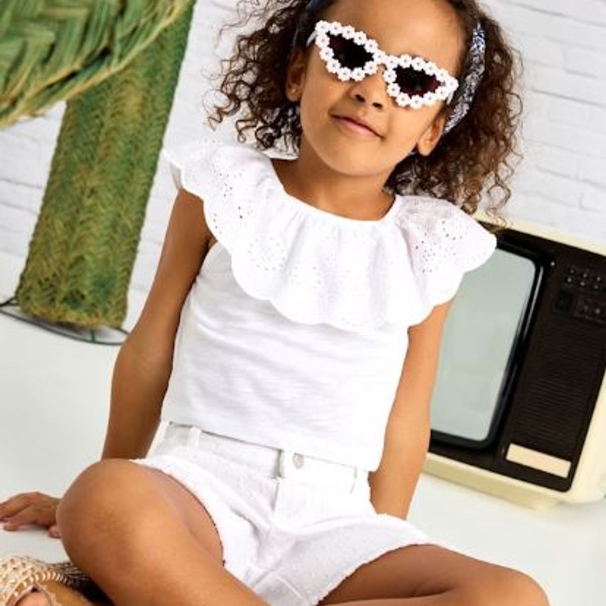 MAYORAL - Camiseta volante perforado