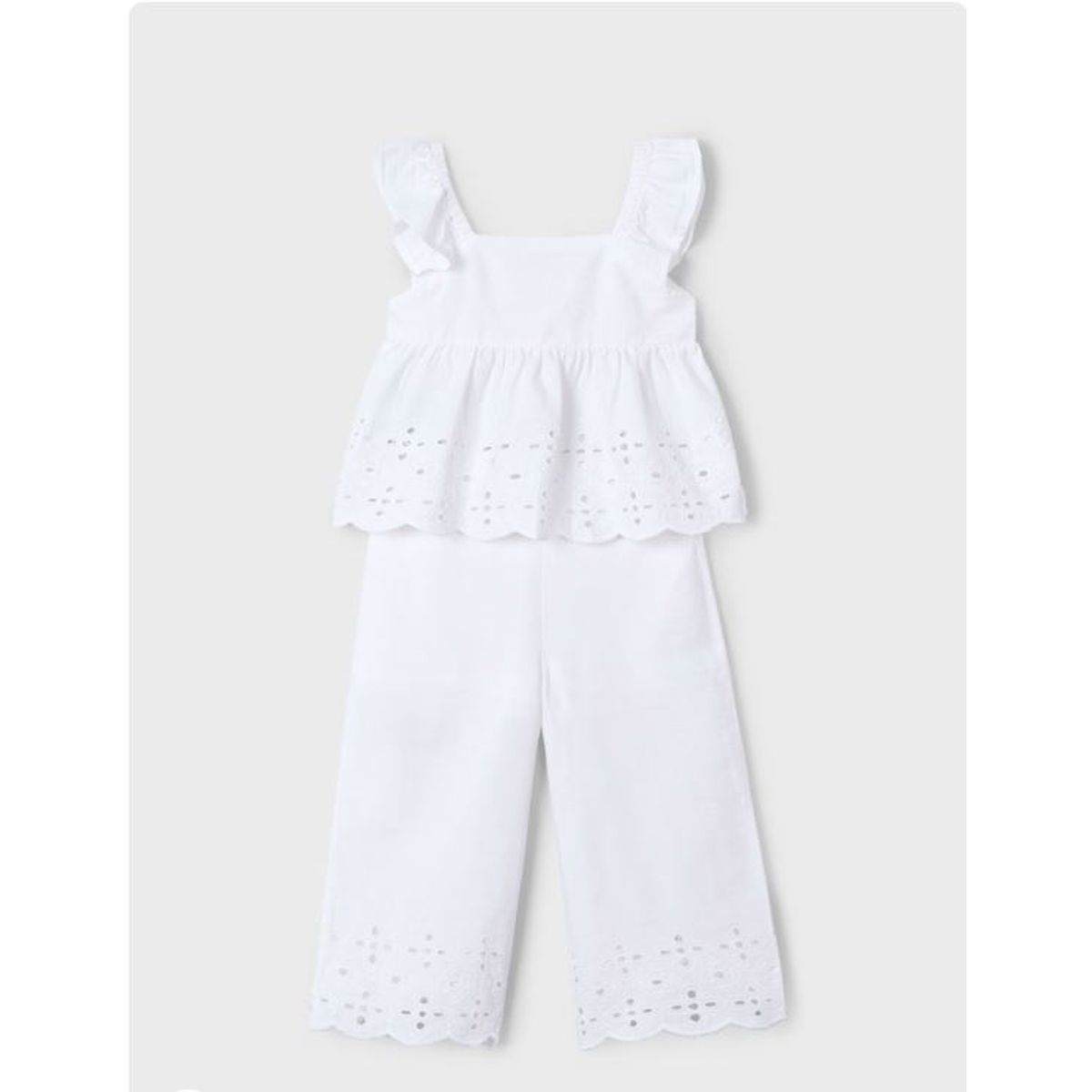 MAYORAL - Conjunto camiseta + pantalón tela perforada niña