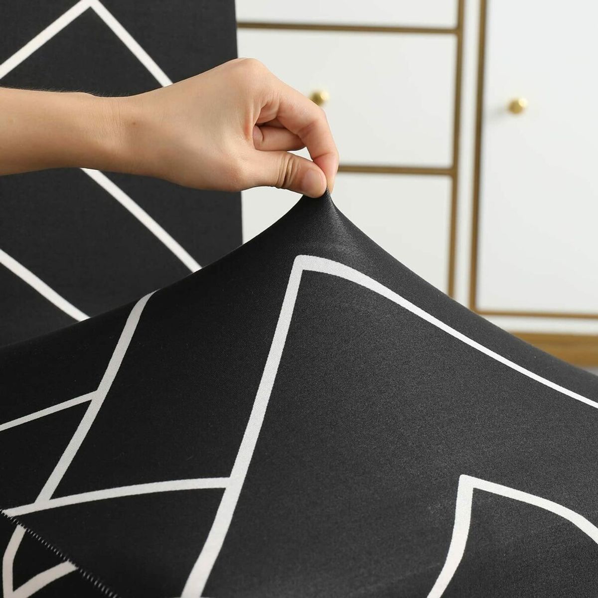 GENERICO - FUNDA PARA SILLA DISEÑO NEGRO CON LINEAS PACK DE 6 UNIDAD AJUSTABLE ELASTICA  DN