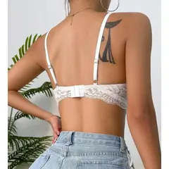 KIRAMA CLOTHING STORE - Sujetador Blanco con Encaje Floral Fantasía Romántica