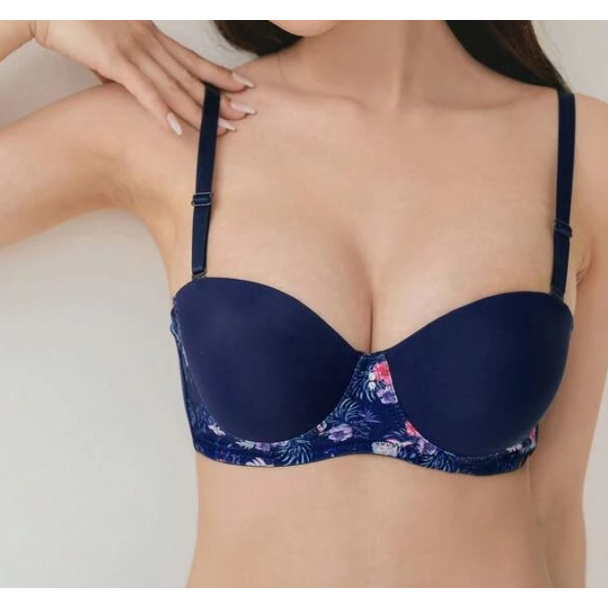 KIRAMA CLOTHING STORE - Sujetador Azul Marino con Encaje Floral  Fantasía Impresionante