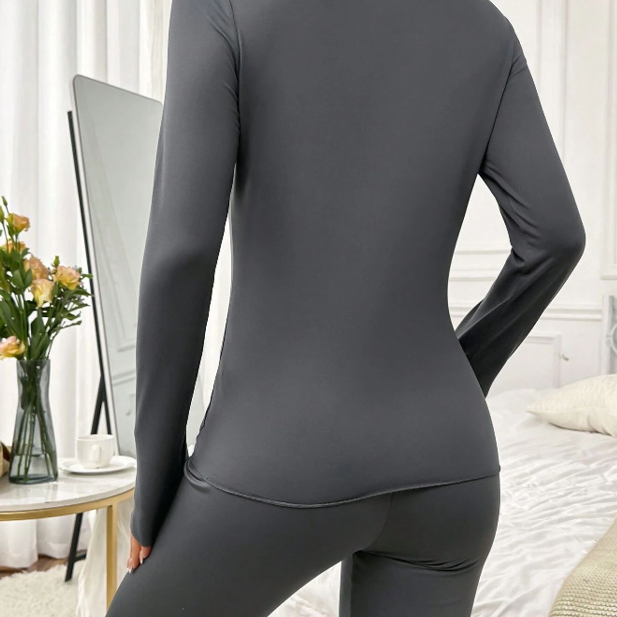 KIRAMA CLOTHING STORE - Camiseta Gris Oscuro de Manga Larga  Ajuste Cómodo para Primavera y Otoño