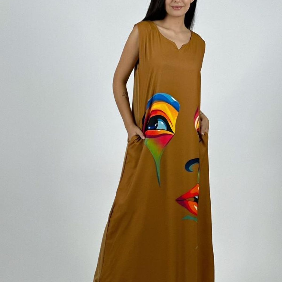 ENIGMATICA BOUTIQUE - Vestido Sublimado Rostro Colorido