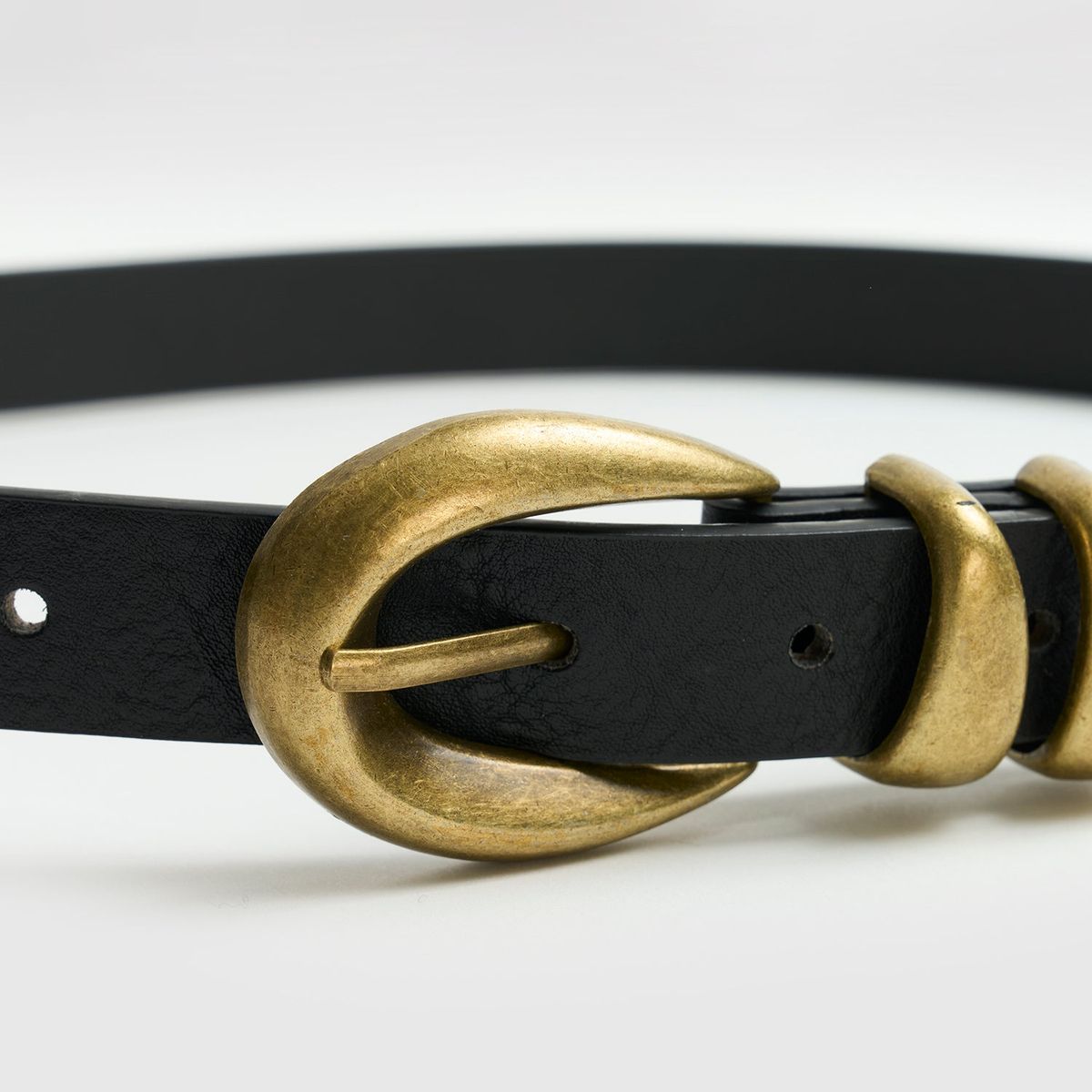 LOUNGE - Cinturón Street Hebilla Irregular