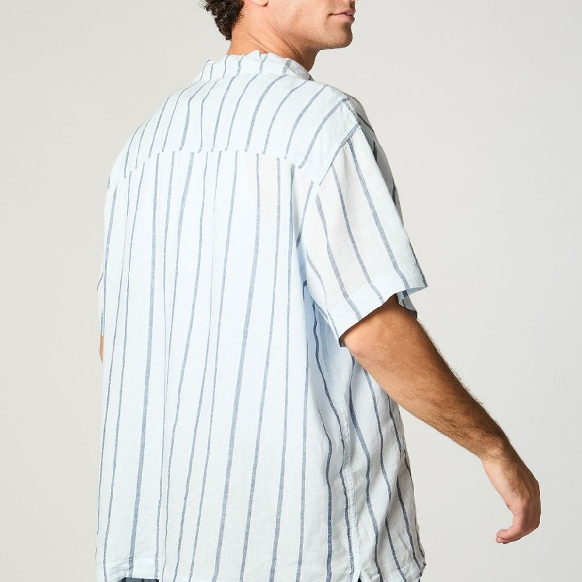 LEE - Camisa Hombre Two Pocket Lino Celeste