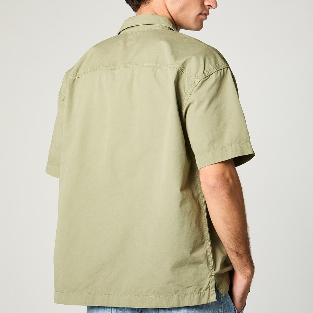 LEE - Camisa MC Hombre Cotton Lisa Verde