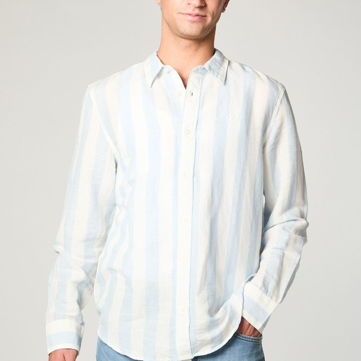 LEE - Camisa Hombre Patch Clean Linen Celeste