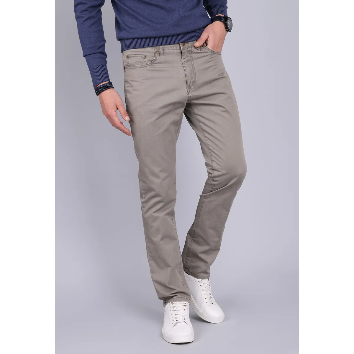 ARROW - Pantalón Hombre Arrow 5 Pocket Básico Regular Fit Verde ARROW