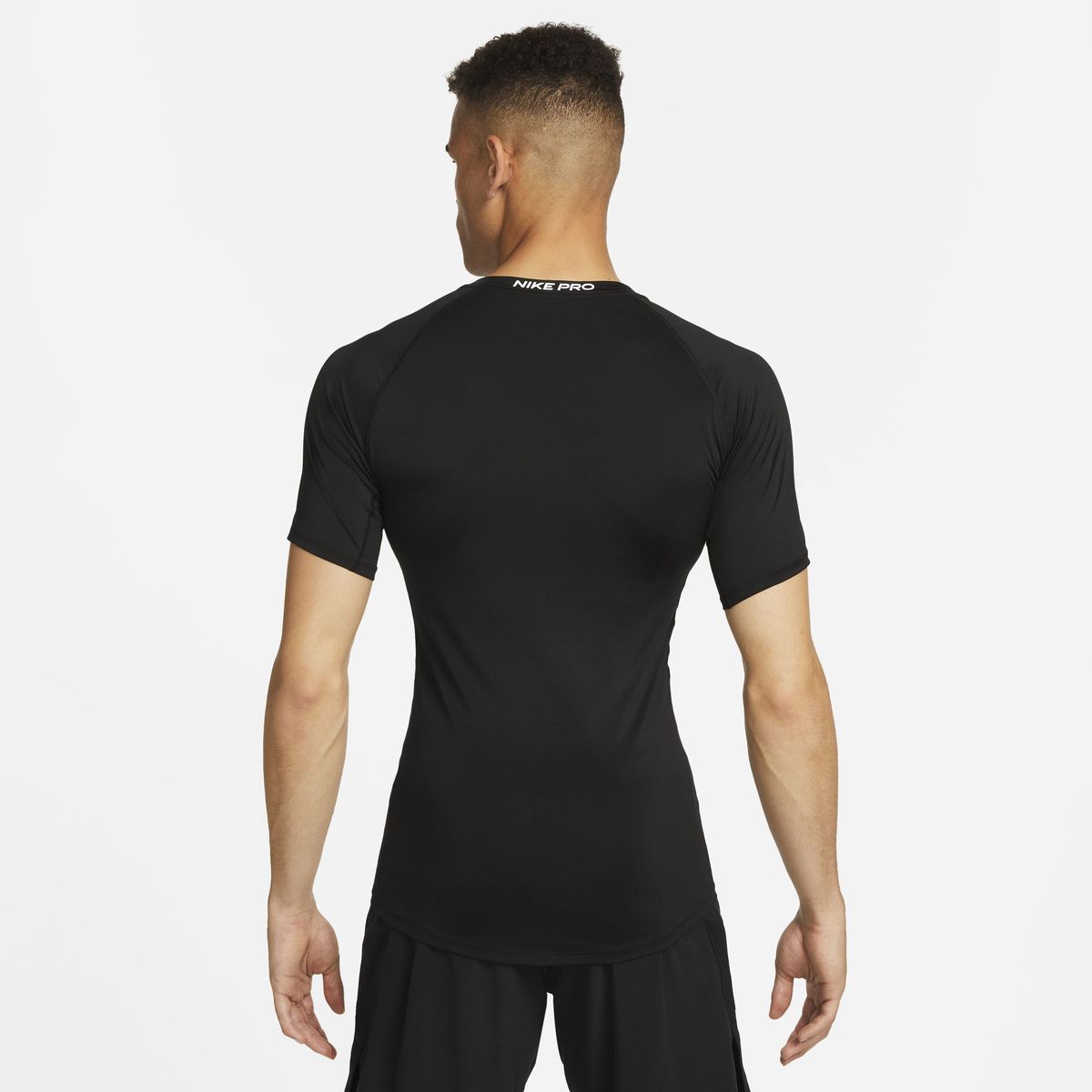 NIKE - Polera Nike Pro Negro Hombre