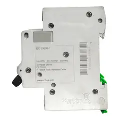 SCHNEIDER - Interruptor Automatico EASY9 - 3x16A 6KA C - EZ9F56316