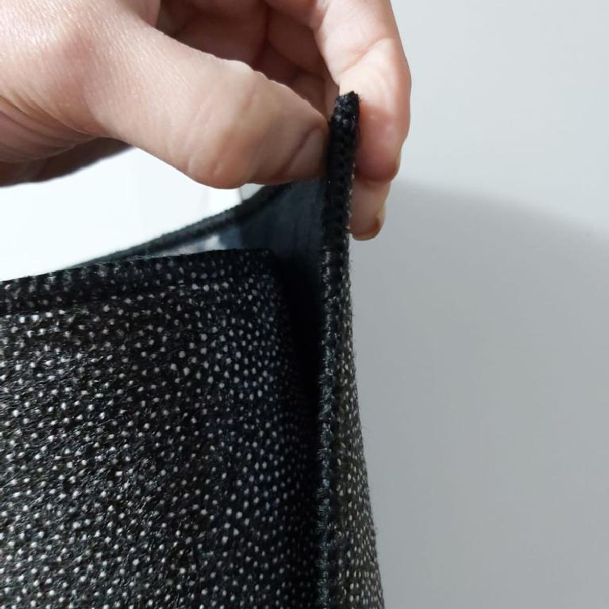 GENERICO - ALFOMBRA MODERNA JUVENIL DISEÑO ONDAS DORADA 180X200 DELGADA  LISA TF