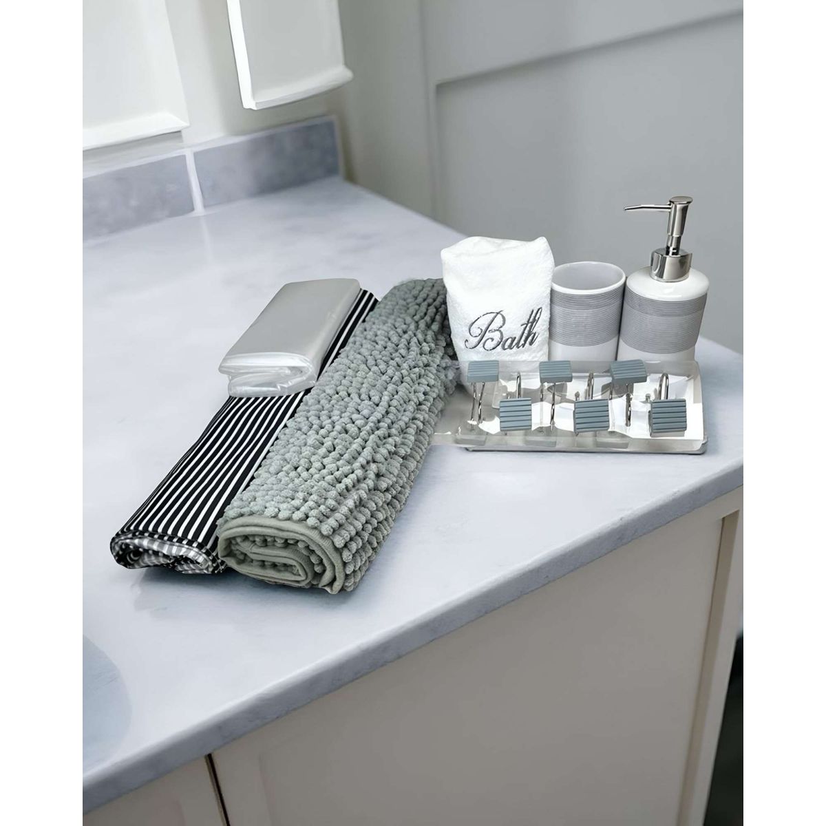 DORAL - Juego de Baño 18 Piezas Cortina Alfombra Toalla y Jaboneras Doral