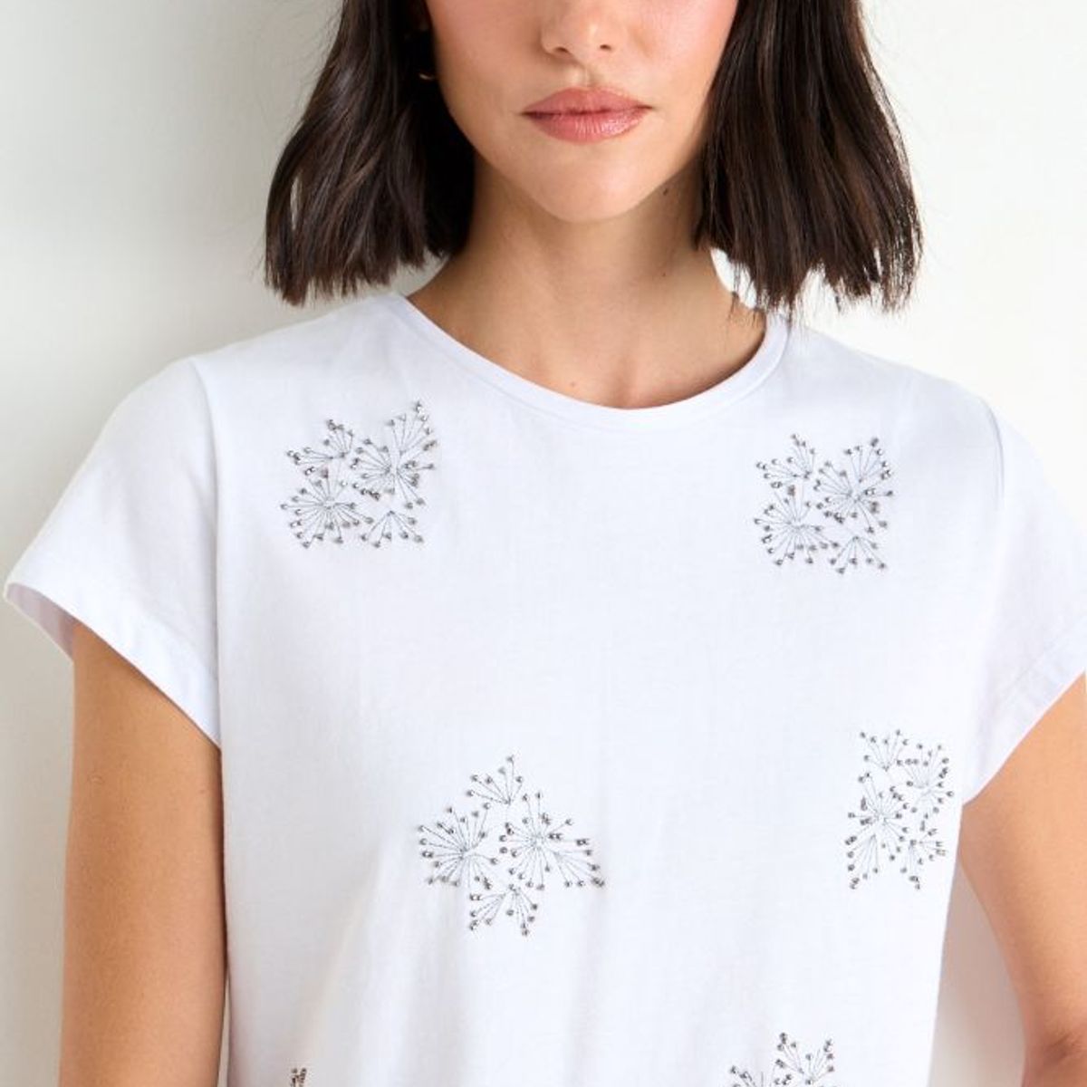 ASH - Polera Focalizada Mujer Crudo Ash