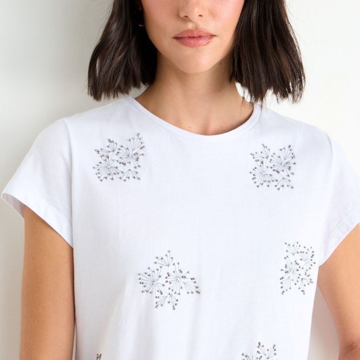 ASH - Polera Focalizada Mujer Crudo Ash