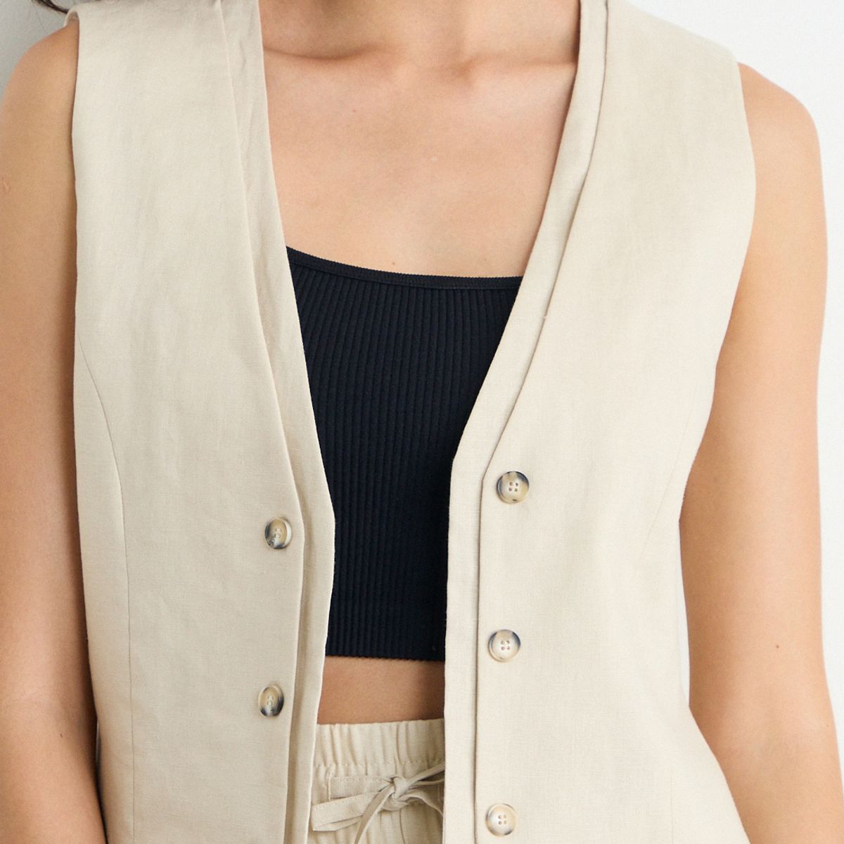 IO - Gillete Liso Mujer Beige Io