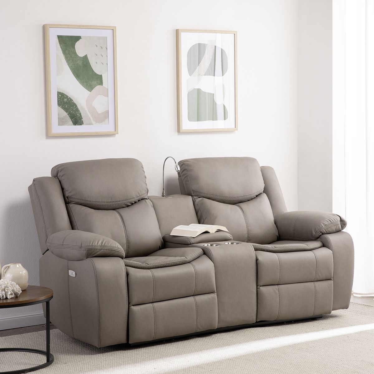 VYS SPA - SOFA BILBAO BEIGE 2 CUERPOS RECLINACION ELECTRICA + USB + LAMPARA + CAJON INVISIBLE SOFA