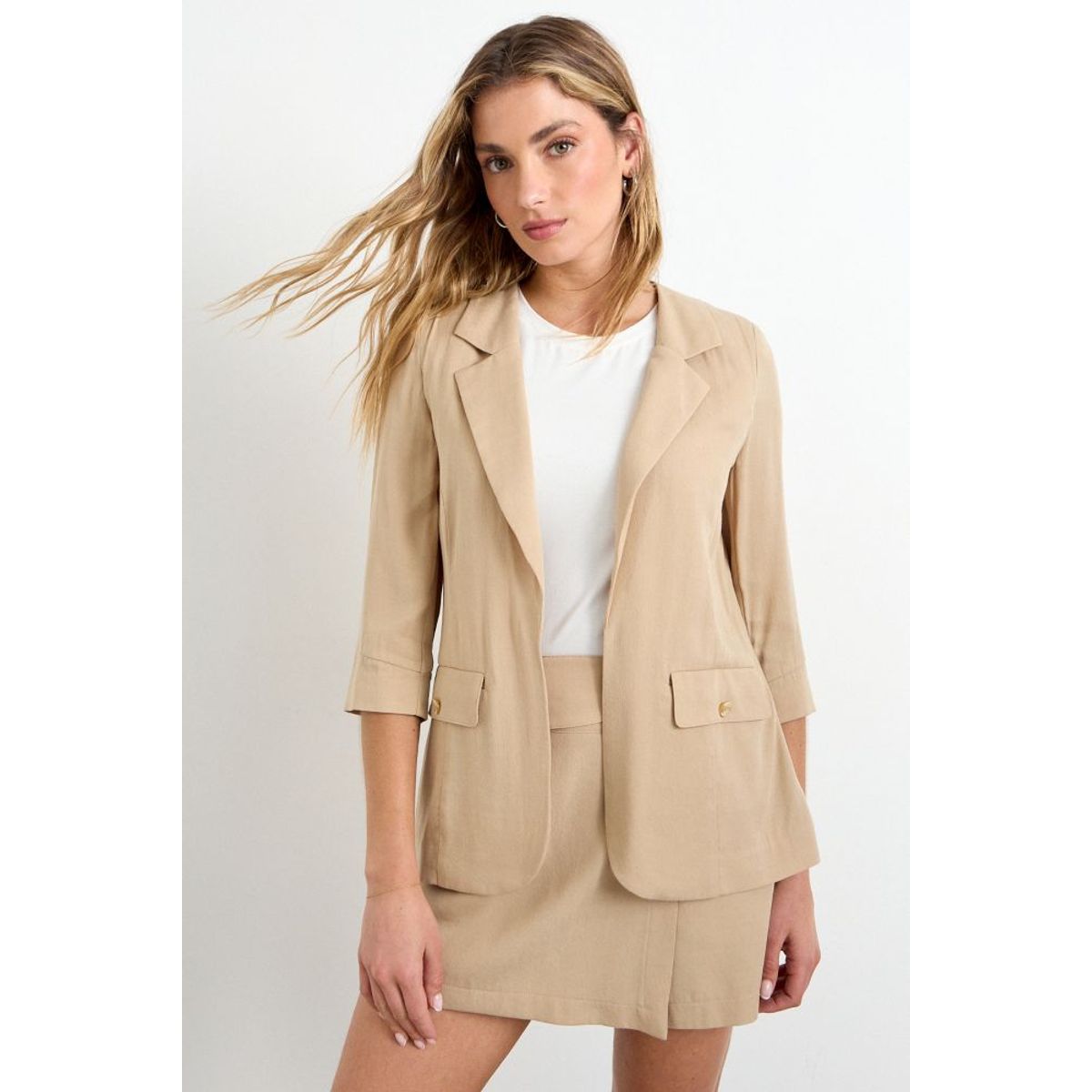 IO - Blazer Liso Mujer Beige Io