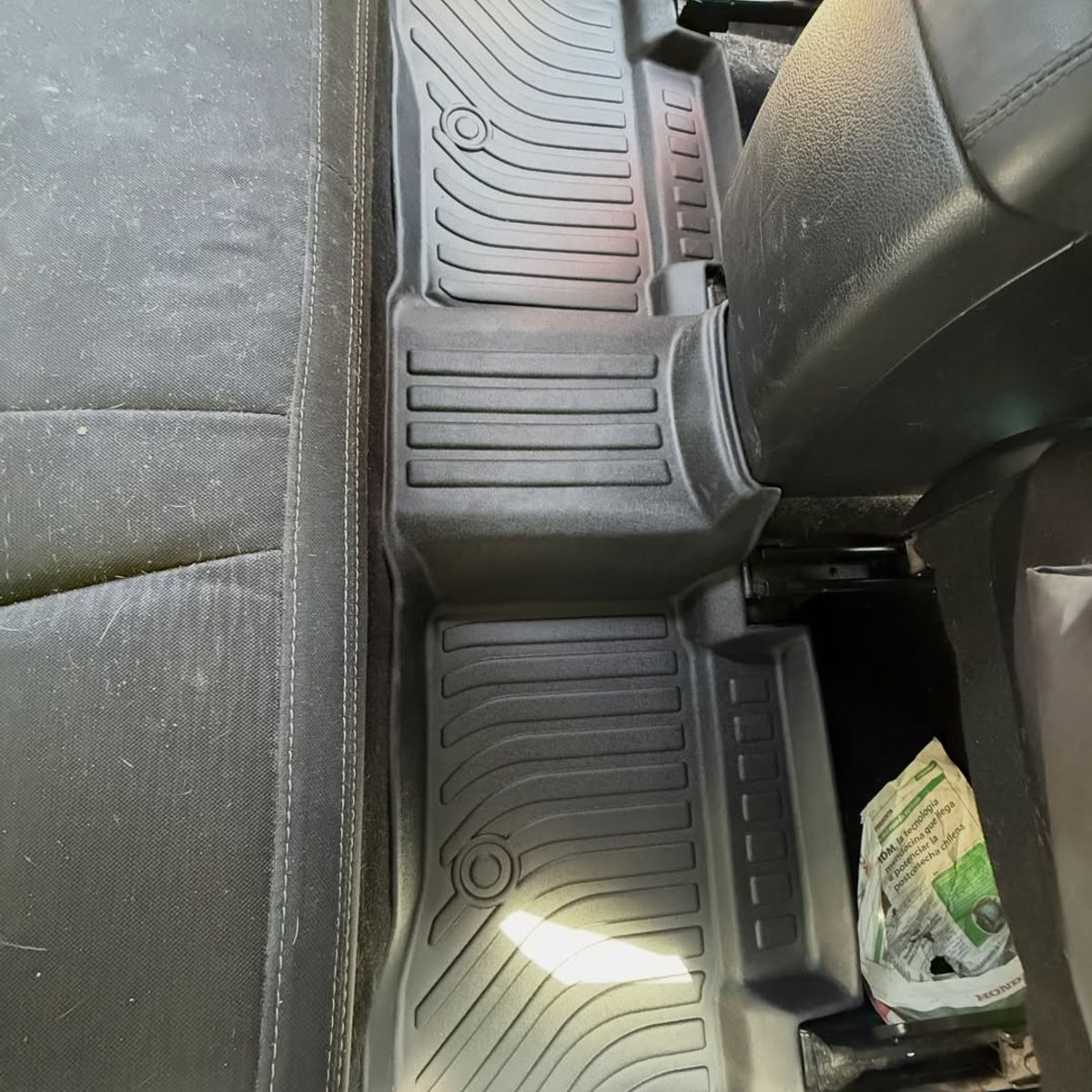 GENERICO - PISOS CALCE PERFECTO PROSPEEDY SSANGYONG TIVOLI 2015+ 3PIEZAS