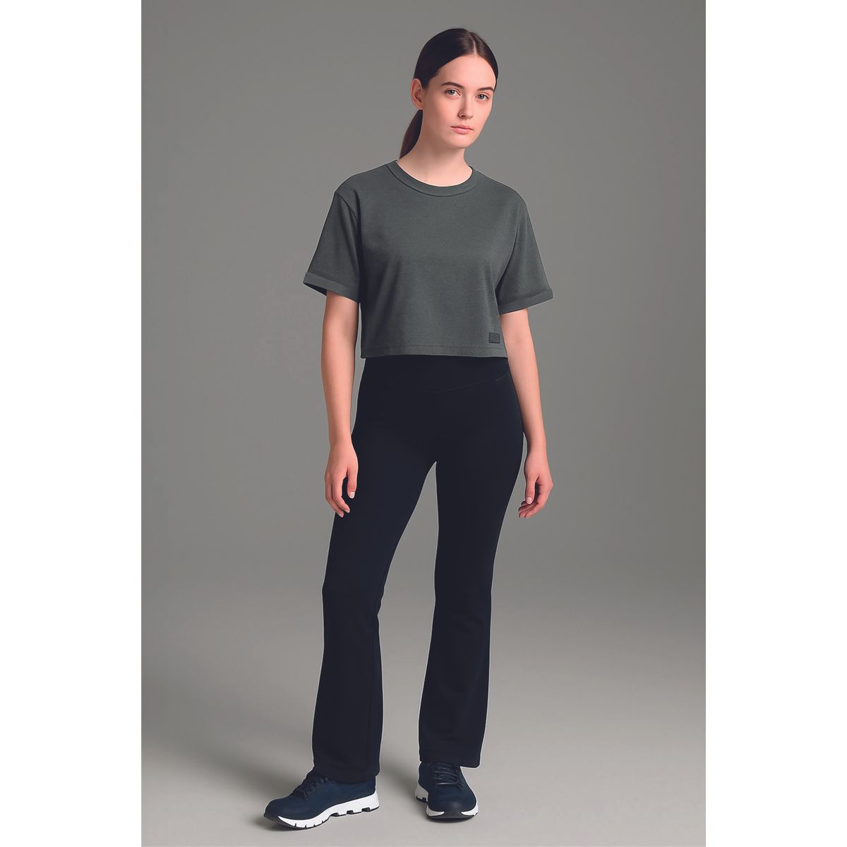 ULTIMATE - ULTIMATE POLERA MC MUJER DARK GRAY