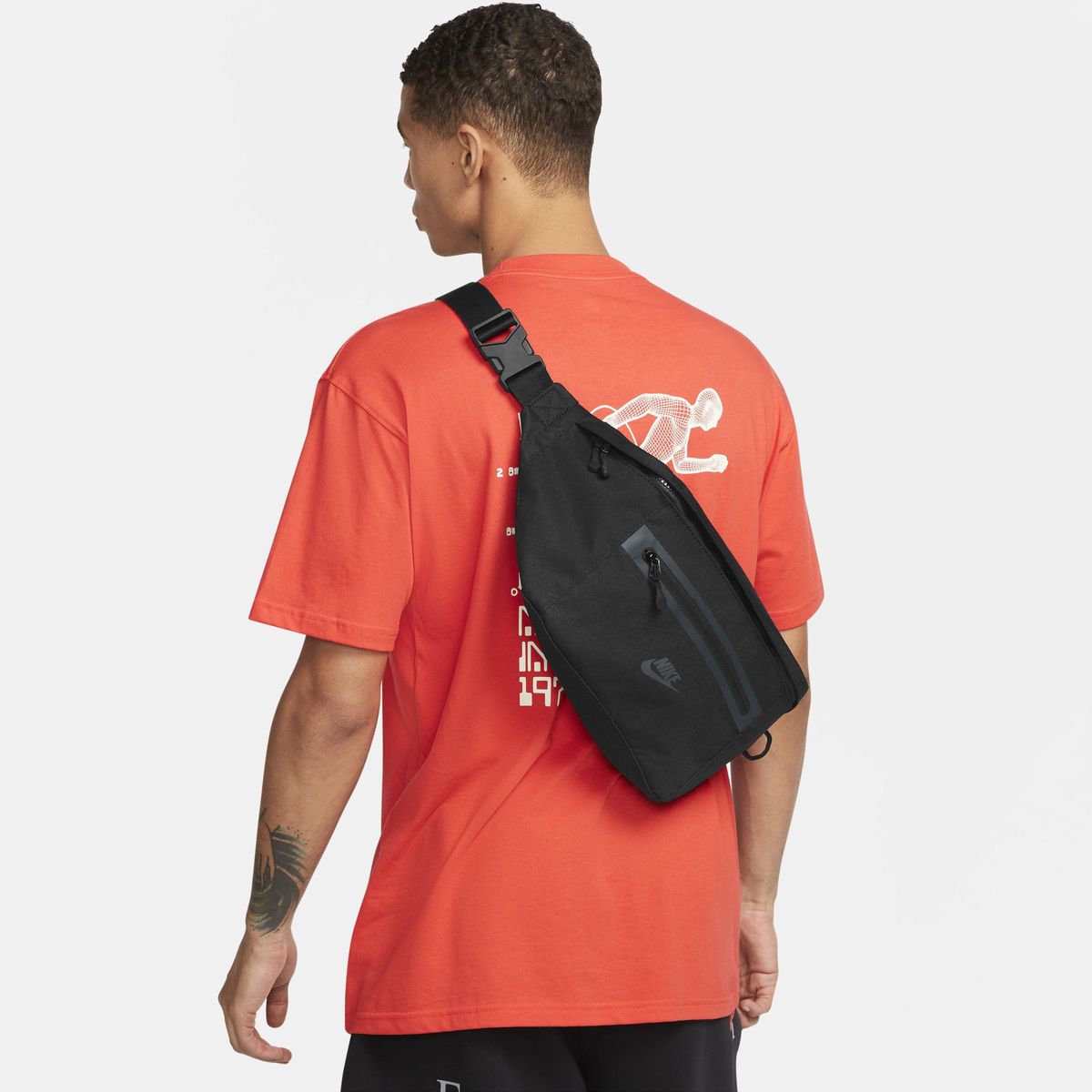 NIKE - Canguro NK ELMNTL PRM WAISTPACK Hombre Negro